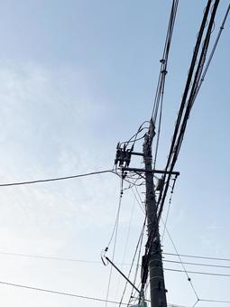 電柱・電線 電柱・電線の写真