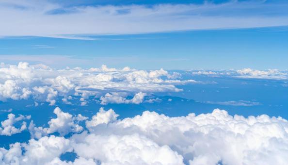 爽やかな青空と白い雲 爽やかな青空と白い雲の写真