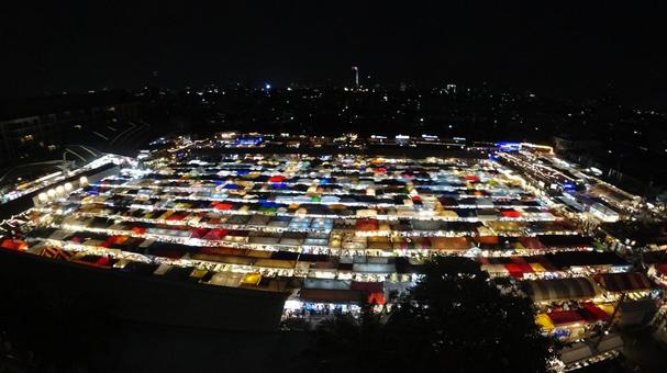夜のナイトマーケット 市場,ナイトマーケット,バンコクの写真素材