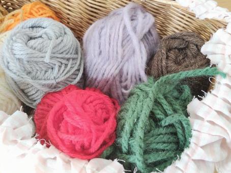 籠に入った毛糸 毛糸,もこもこ,手芸の写真素材