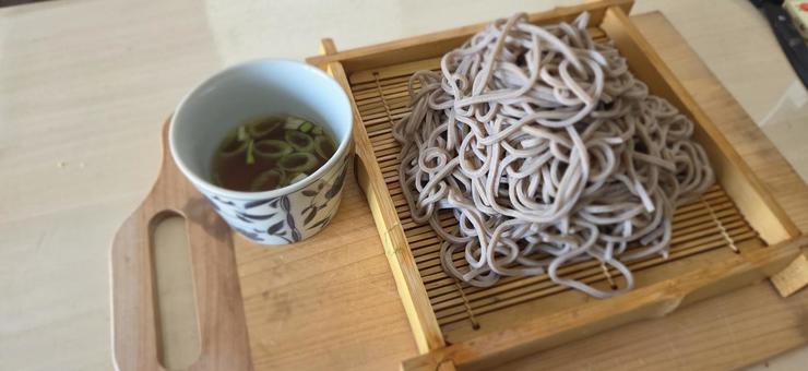 明るい場所で撮影された蕎麦 明るい場所で撮影された蕎麦 蕎麦,そば,食事の写真素材