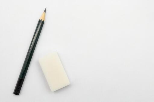 鉛筆と消しゴム　文房具 鉛筆,消しゴム,文房具の写真素材
