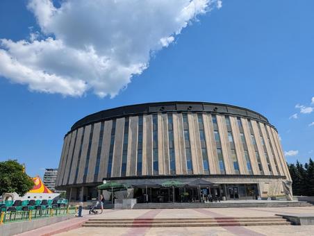 ガブロヴォ体育館 ガブロヴォ体育館 体育館,円形,建物の写真素材