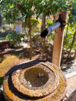 神社の御神水01 神社の御神水01の写真