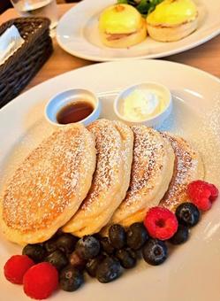 Blueberry filled pancakes, JPG Blueberry filled pancakes, JPG