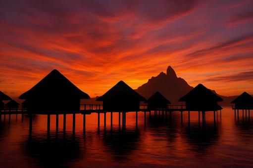 水上コテージの夕景 水上コテージの夕景の写真