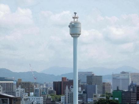【風景写真】広島城天守閣からの眺め 広島城,天守閣,木々の写真素材