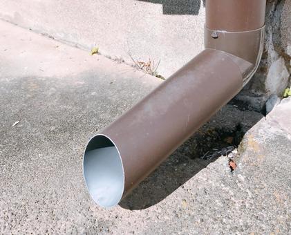 雨樋 雨どい,雨樋,雨受けの写真素材