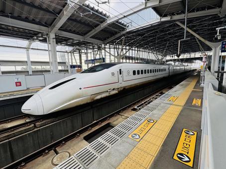 新幹線つばめ 新幹線つばめ 新幹線,西九州新幹線,鉄道の写真素材