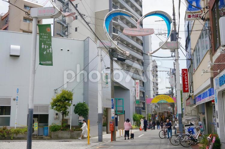 中延商店街 サンモールえばら 荏原中延駅 中延商店街,なかのぶスキップロード,荏原中延駅前の写真素材
