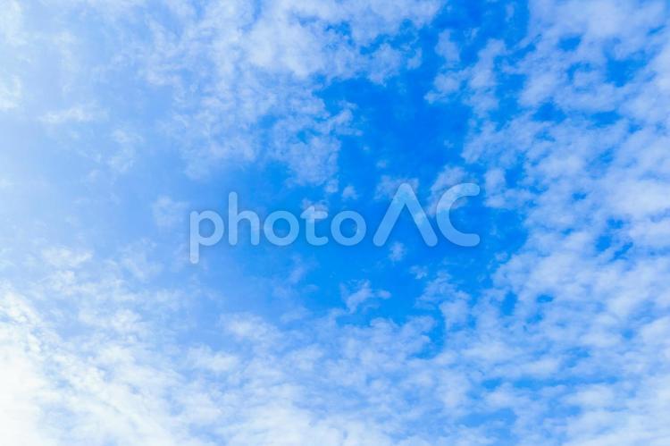 水彩画風空の背景テクスチャ 空,雲,背景の写真素材