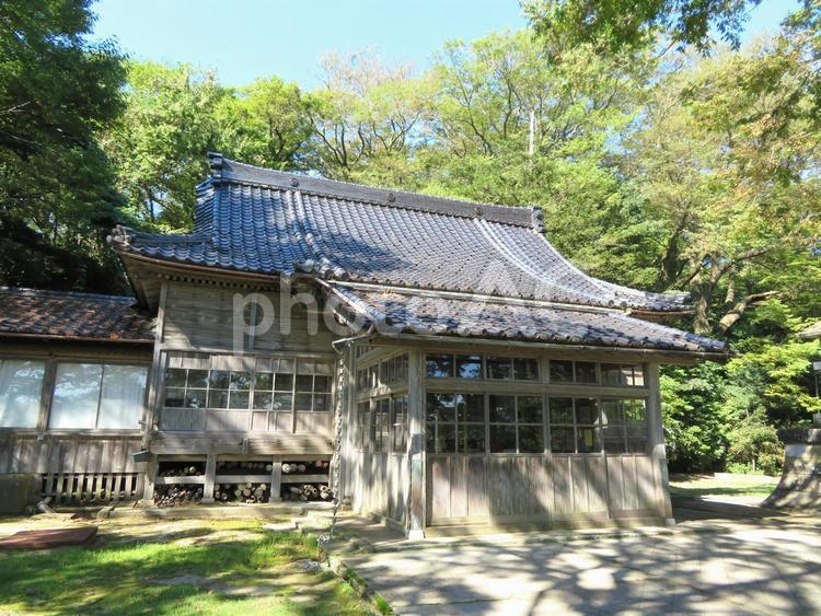 村上市石船神社（いわふねじんじゃ） 石船神社,いわふねじんじゃ,拝殿の写真素材