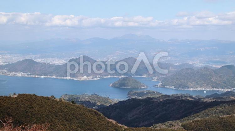 達磨山高原から望む早春の淡島 淡島,達磨山,駿河湾の写真素材