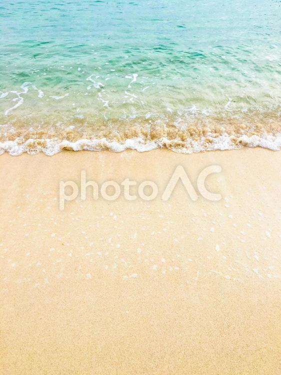 沖縄の海　波打ち際 海,波,景色の写真素材