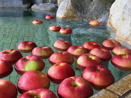 りんご風呂 温泉,秋,ほっこりの写真素材