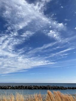 風が生まれた場所 海,青空,空と海の写真素材