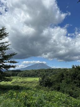 岩手山 山,mountain,空の写真素材