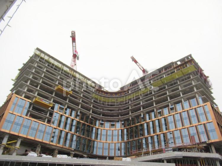 工事、建設、改修、解体中の建物（ビル） 工事中,工事,建築の写真素材