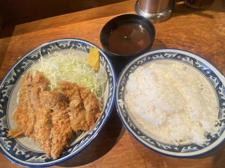 Photo, cutlet rice set meal, loose cutlet food set, rice, 