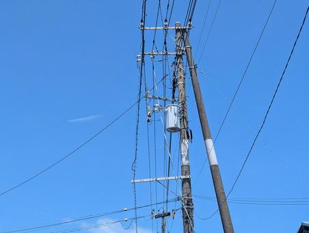 外国のように電線が多い風景 外国のように電線が多い風景の写真