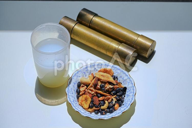 ナッツとプロテイン 食事,トレーニング,栄養補給の写真素材