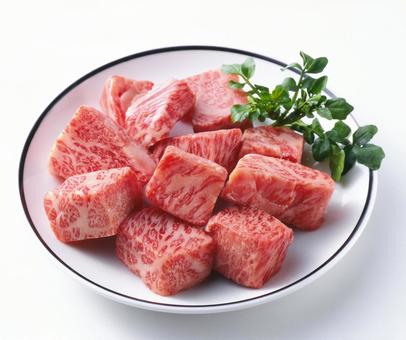 牛サイコロステーキ(食材) 牛サイコロステーキ(食材)の写真