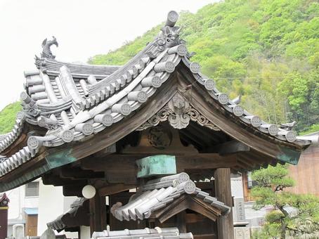 【風景写真】専福寺(広島県三原市)の風景 【風景写真】専福寺(広島県三原市)の風景 専福寺,浄土真宗,寺社仏閣の写真素材
