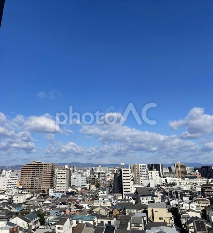 街並みと空 街並み,空,ビルの写真素材