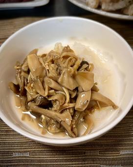 きのこ佃煮と大根おろし 旦那飯,男の料理,手料理の写真素材