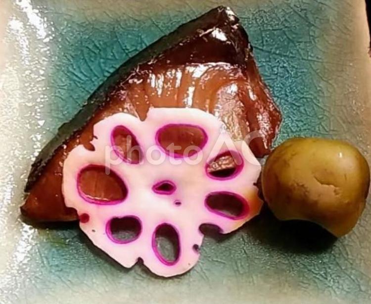 会席料理　蓮根とぶりの照り焼き 会席料理,蓮根,ぶりの写真素材