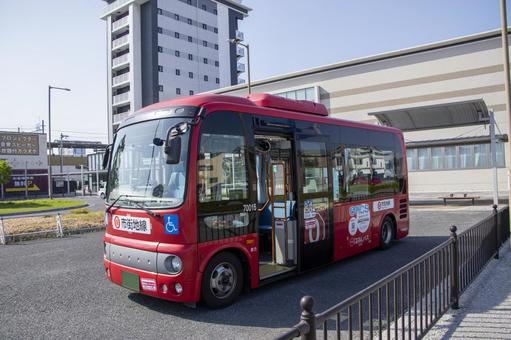 六万石くるりんバス 六万石くるりんバス 西尾駅,六万石くるりんバス,西口の写真素材