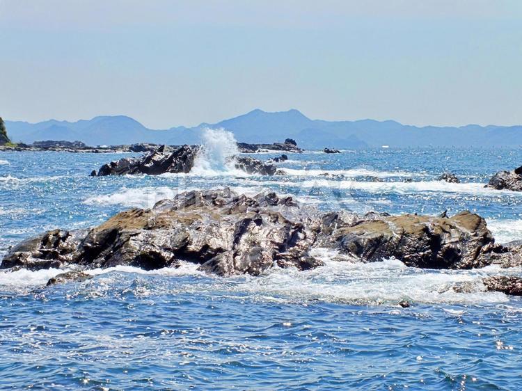 海と波の自然風景 海,波,青空の写真素材
