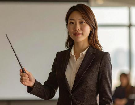 オフィスの女性の写真