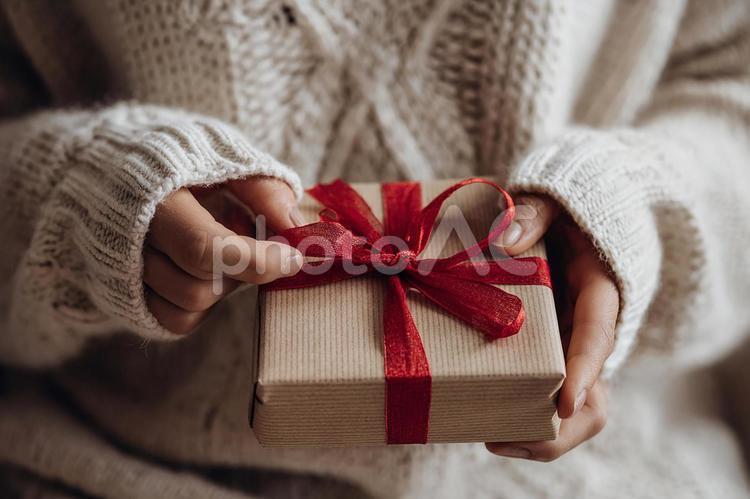 クリスマスや誕生日にぴったりのギフト 贈り物,プレゼント,ギフトの写真素材