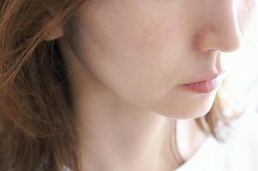 女性の横顔　肌 女性,肌,頬の写真素材
