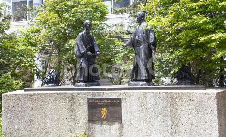 細井平洲先生　上杉鷹山公　対面の像 細井平洲,上杉鷹山,対面の像の写真素材