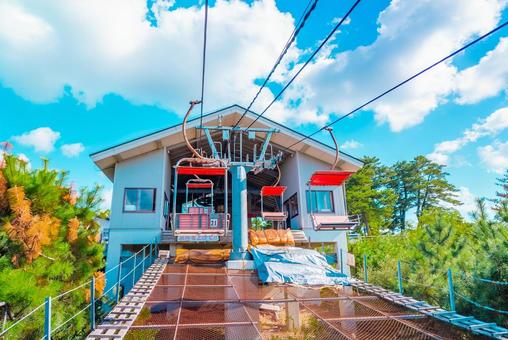 【鳥取】砂の美術館へのゴンドラ 鳥取砂丘,鳥取,砂丘の写真素材