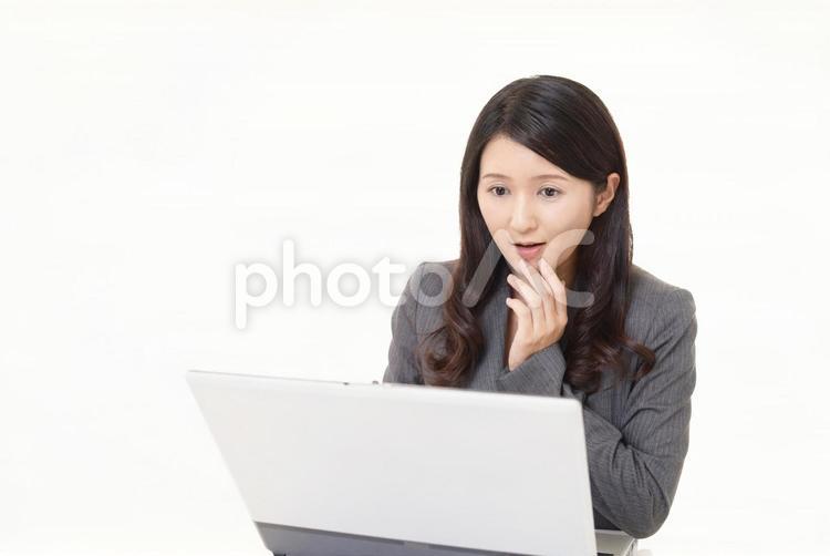 失敗するビジネスウーマン ビジネス,仕事,女性の写真素材