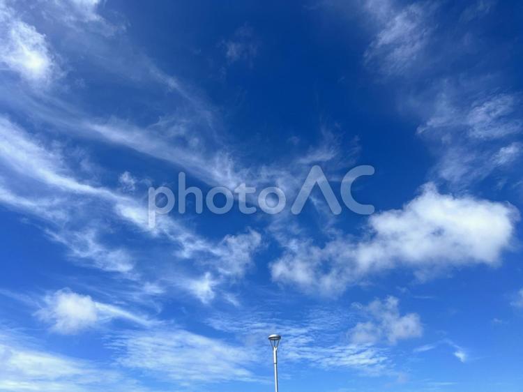宮古島の空　夏 宮古島,miyakojima,自然の写真素材