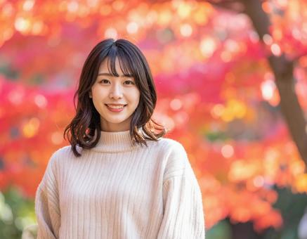 秋・もみじと彼女 秋・もみじと彼女の写真