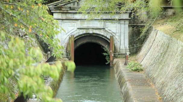 琵琶湖第1疏水第1トンネルと水路 琵琶湖第1疏水第1トンネルと水路 琵琶湖疏水,日本遺産,水路の写真素材