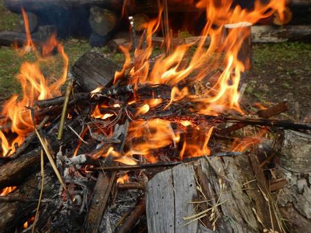 焚火70 焚き火,焚火,木材の写真素材