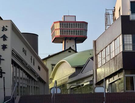 夏の早朝の東尋坊商店街と東尋坊タワー 夏,早朝,夜明けの写真素材