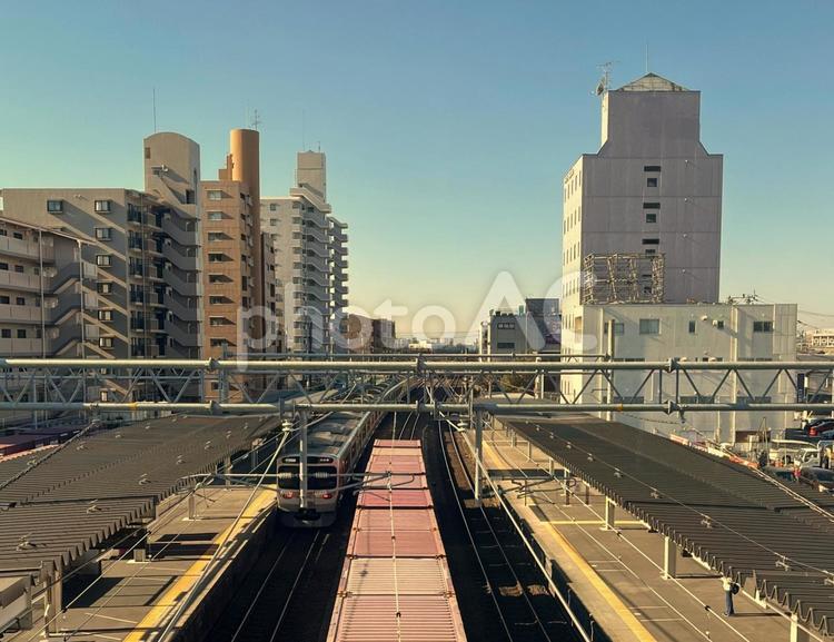 街の風景 駅,線路,鉄道の写真素材
