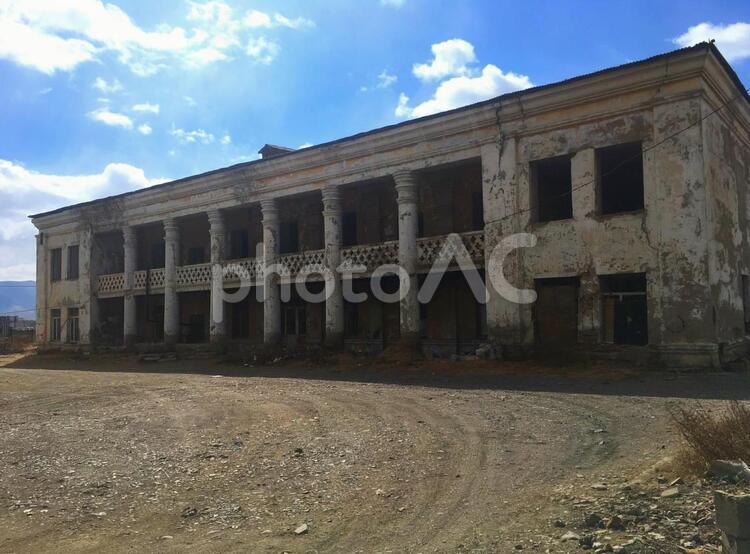 廃墟　建築　風化　廃校　少子化　学校 廃校,古代建築,古代の写真素材