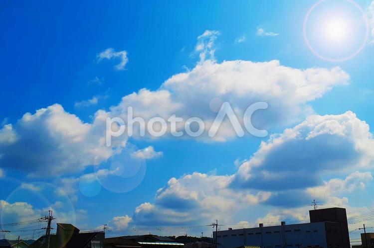 爽やかな街並み　 朝焼け,鮮やかな,朝の写真素材
