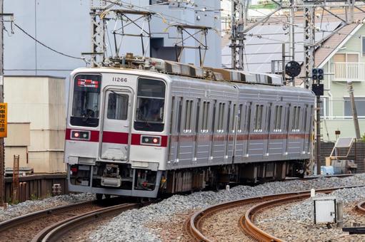 東武鉄道の通勤形電車 東武鉄道,東武,電車の写真素材