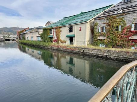 北海道 秋の穏やかな小樽運河 北海道 秋の穏やかな小樽運河 日本,北海道,小樽の写真素材