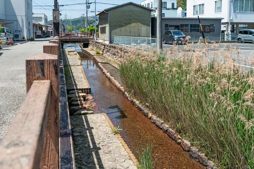 浜松市 気賀の御要害堀と街並み(静岡) 浜松市 気賀の御要害堀と街並み(静岡) 浜松市,気賀,御要害堀の写真素材