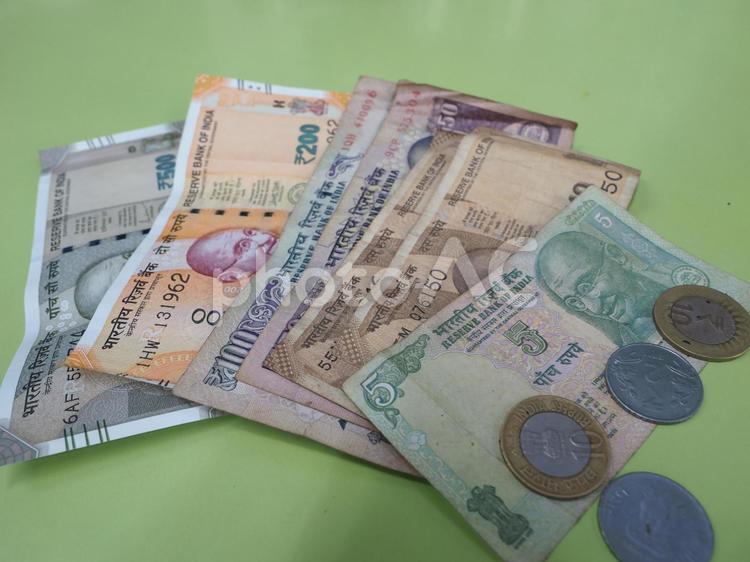 インドのお金　インド　通貨　ルピー　 海外,お金,通貨の写真素材